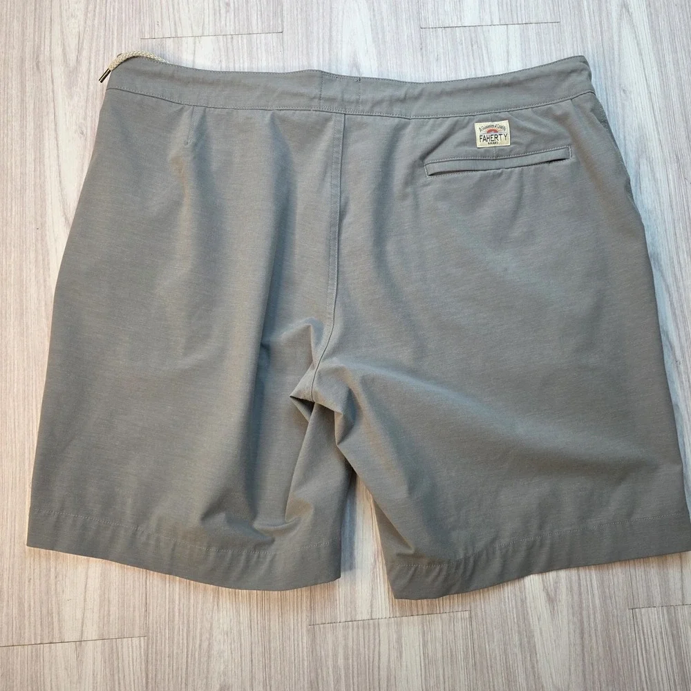 Faherty Shorts Men's 38 All Day Gray Chino‎ Active Casual Outdoor Drawstring